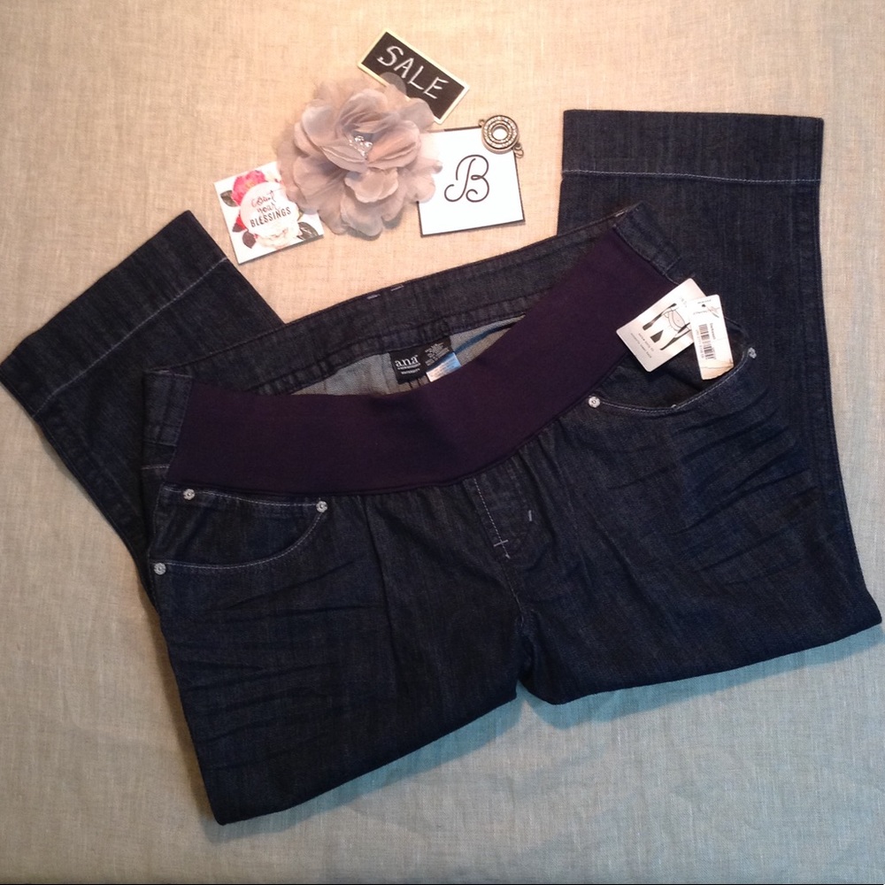 a.n.a MATERNITY NWT CAPRIS 4 for $25